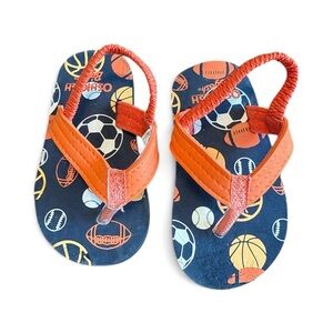 6/20🥳 OshKosh B’gosh Boys Sports Print Sandals Orange Blue Size XS (3–4 Years)